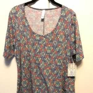 BNWT LuLaRoe Perfect T